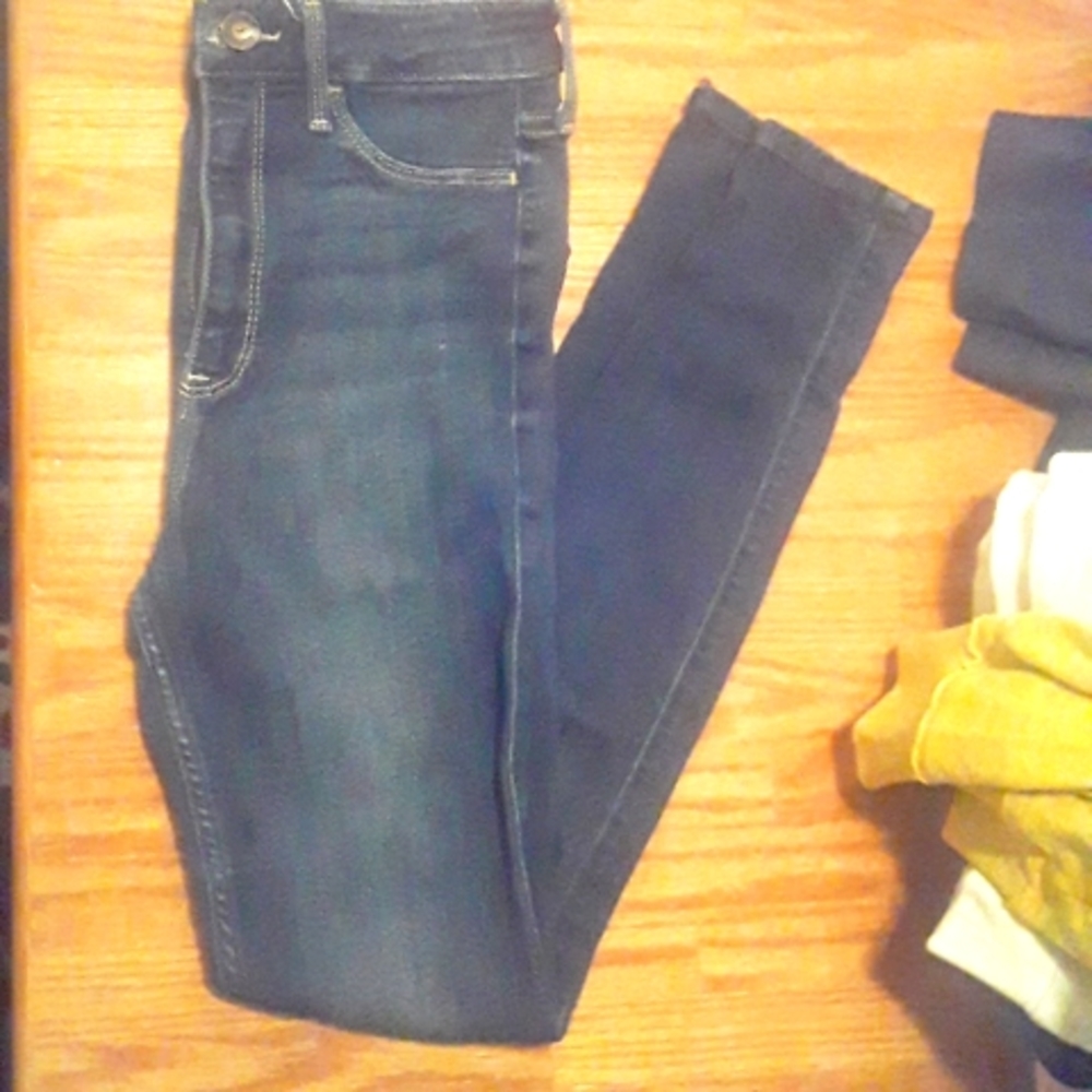 EUC Hollister Jean legging